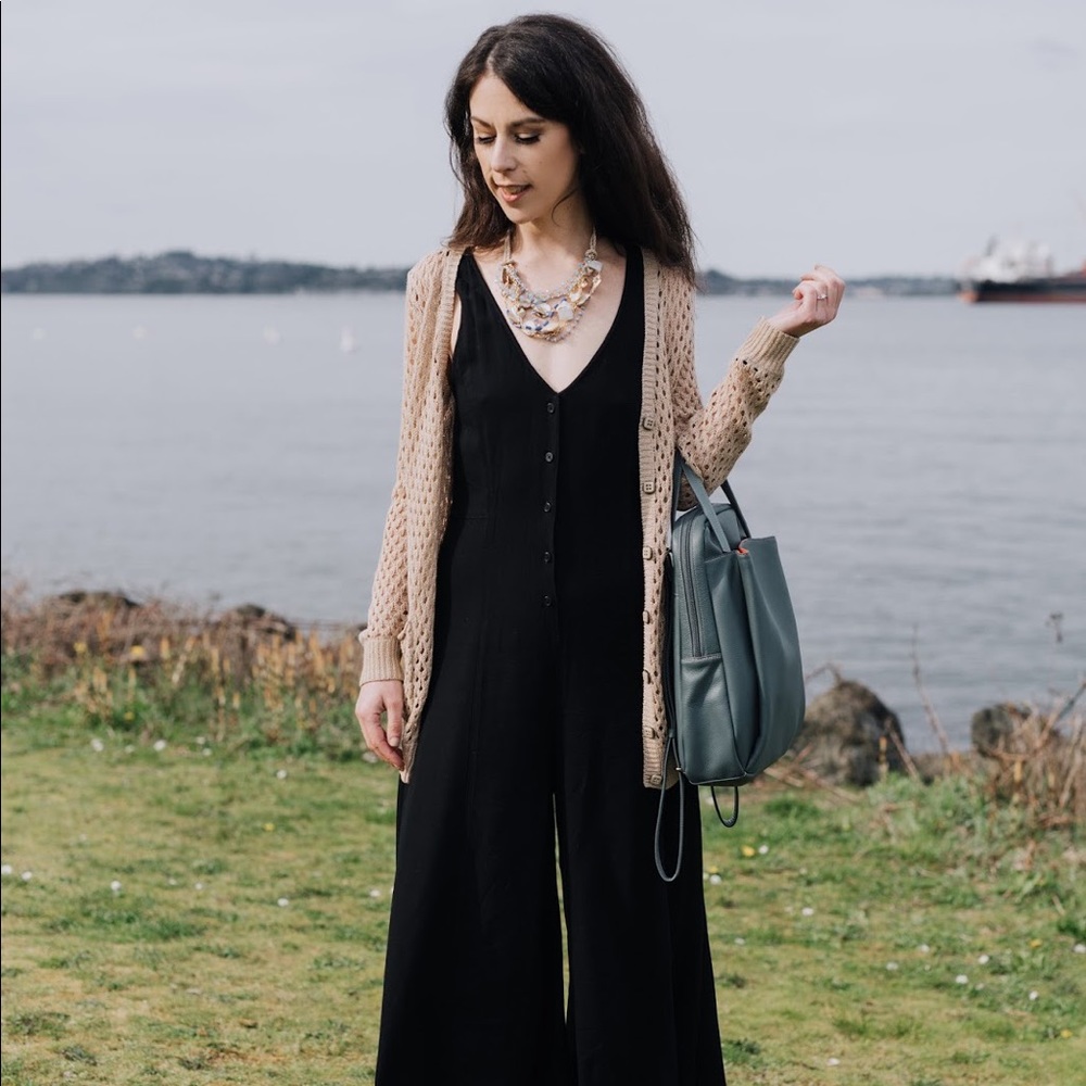 7 Charming Sisters Layered Statement Necklace - image 2